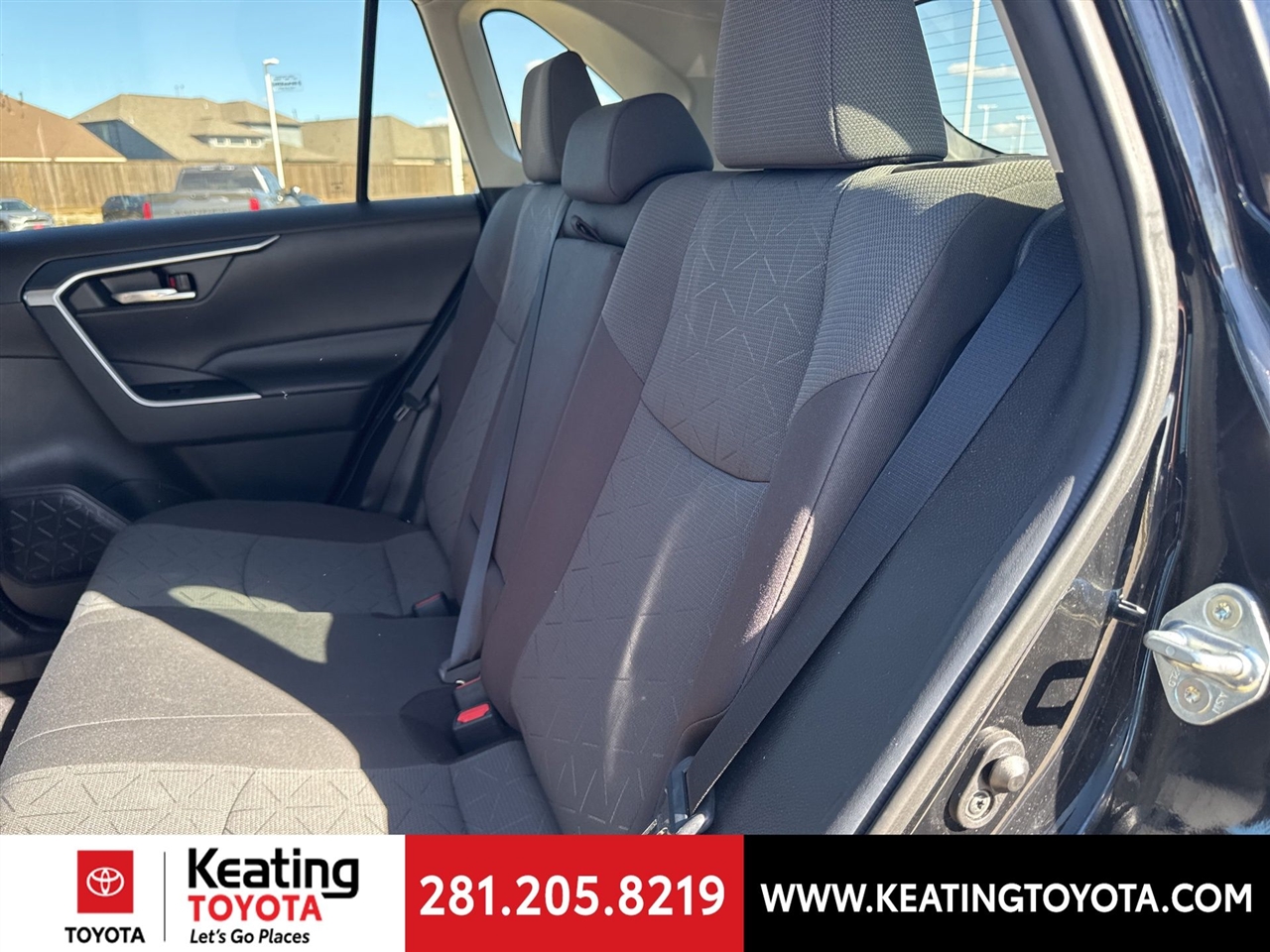 Toyota RAV4 XLE 2021