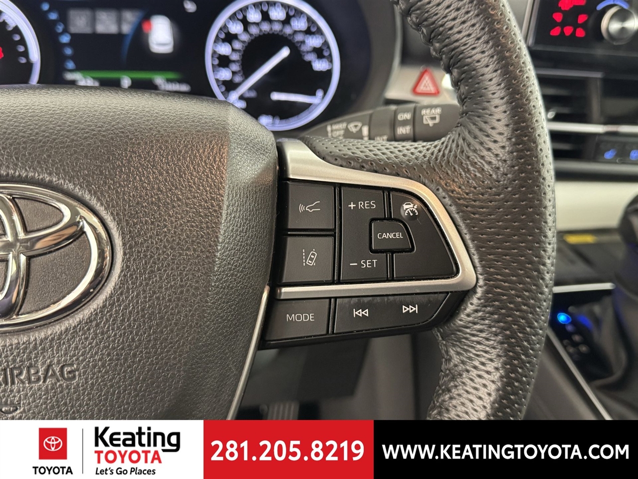 Toyota Sienna Limited 7-Passenger 2023