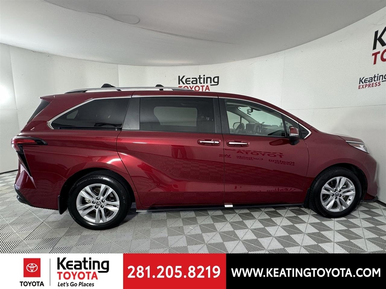 Toyota Sienna Limited 7-Passenger 2023