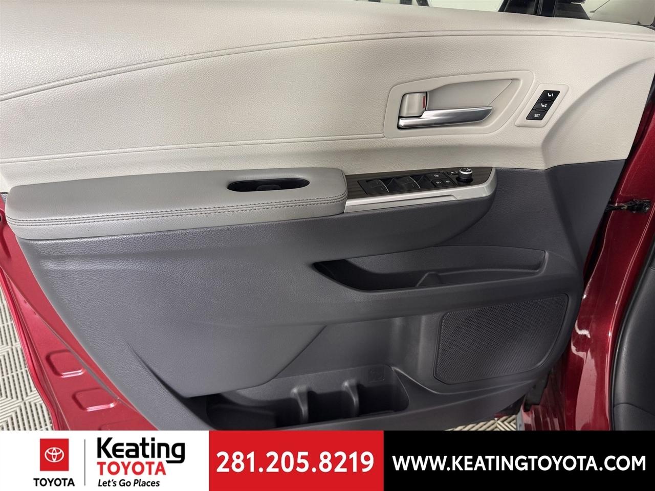 Toyota Sienna Limited 7-Passenger 2023