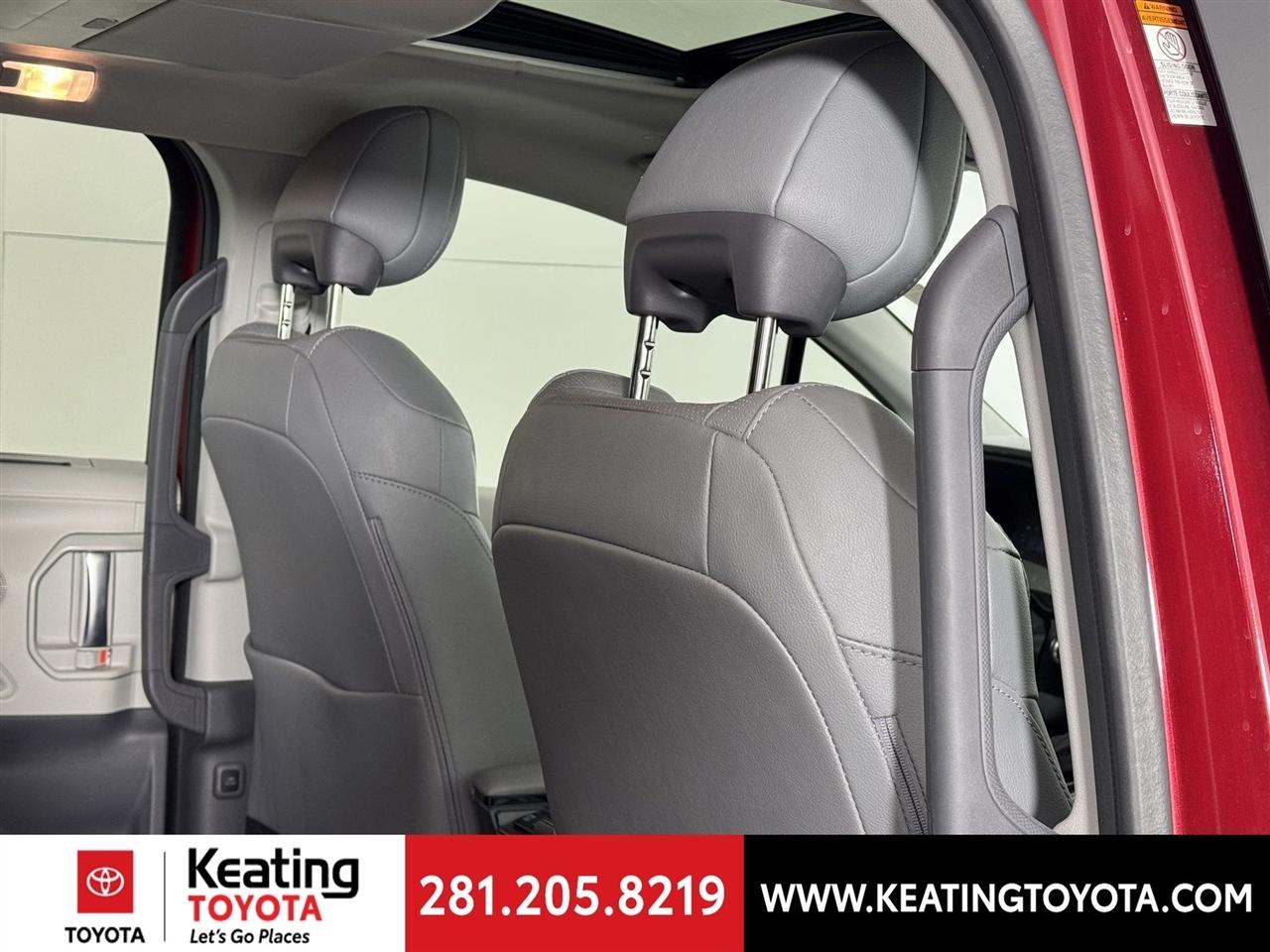 Toyota Sienna Limited 7-Passenger 2023