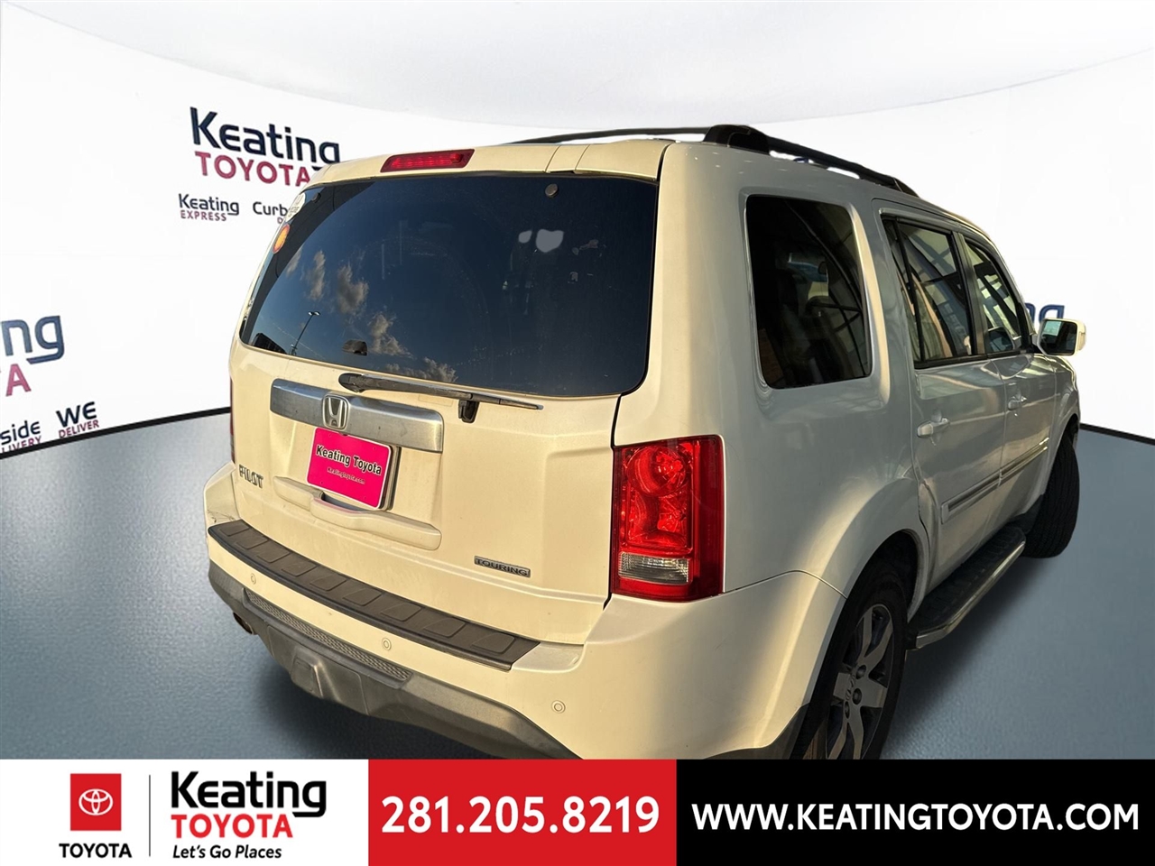 Honda Pilot Touring 2WD 5-Spd AT with DVD 2013