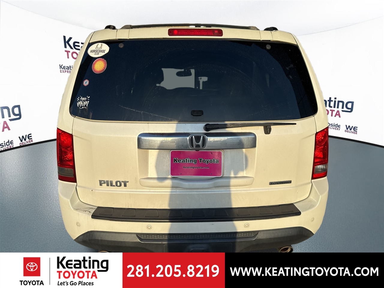 Honda Pilot Touring 2WD 5-Spd AT with DVD 2013