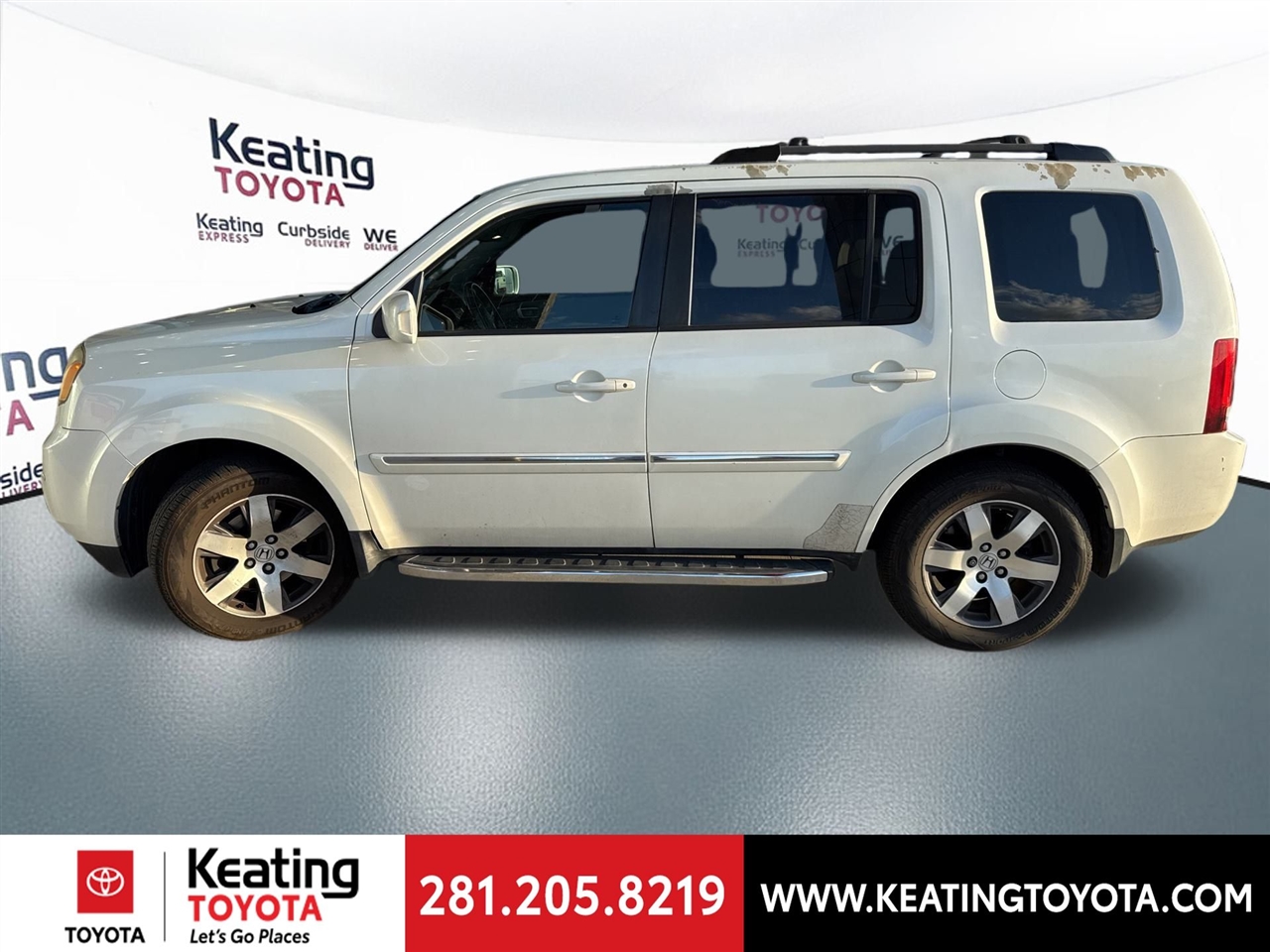 Honda Pilot Touring 2WD 5-Spd AT with DVD 2013