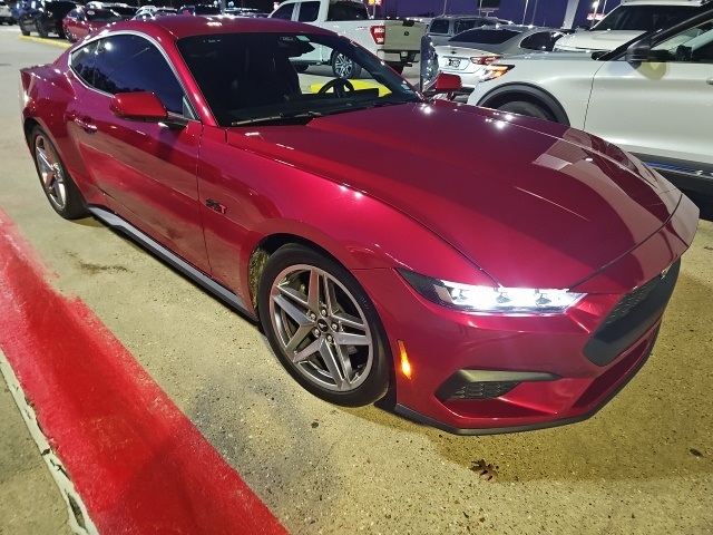 Ford Mustang EcoBoost Coupe 2024