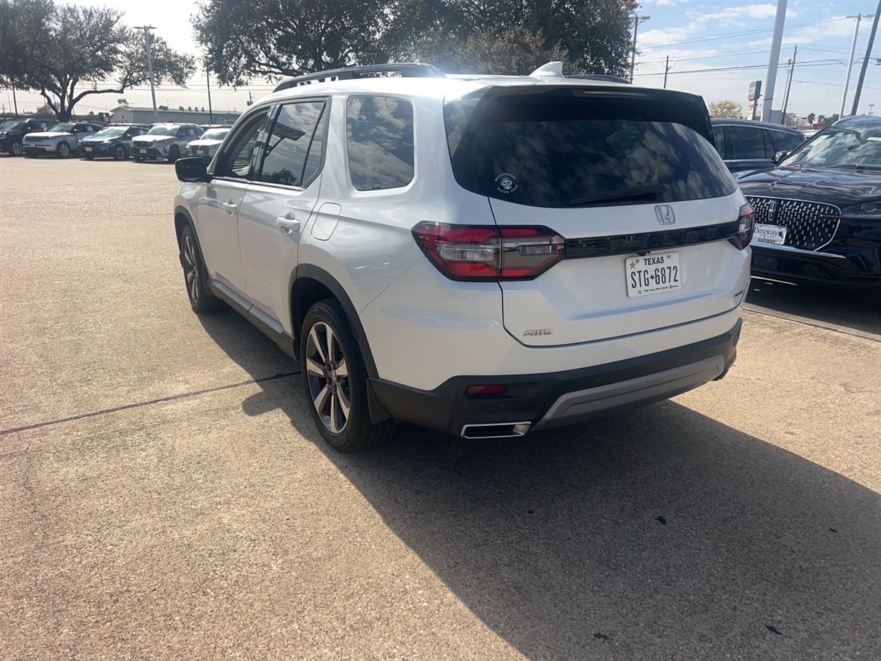 Honda Pilot Elite AWD 2023