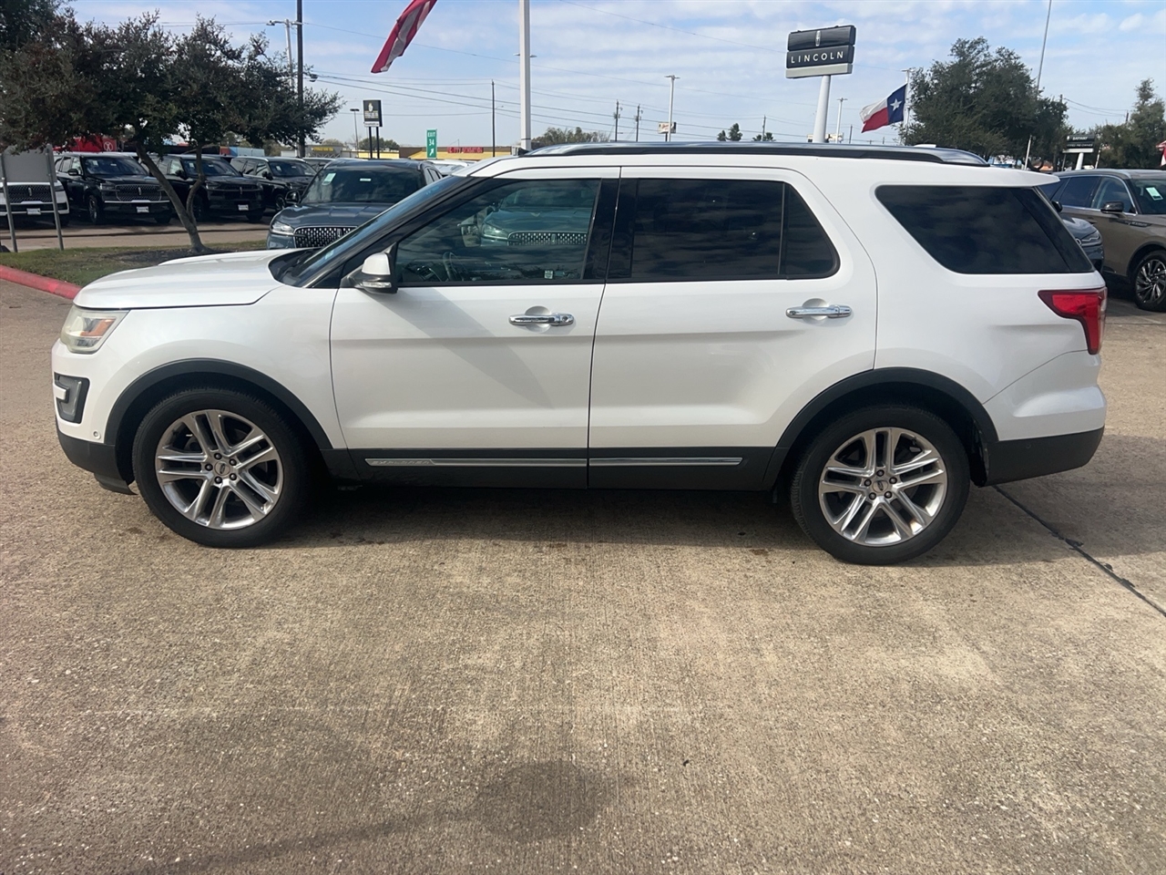 Ford Explorer Limited FWD 2016