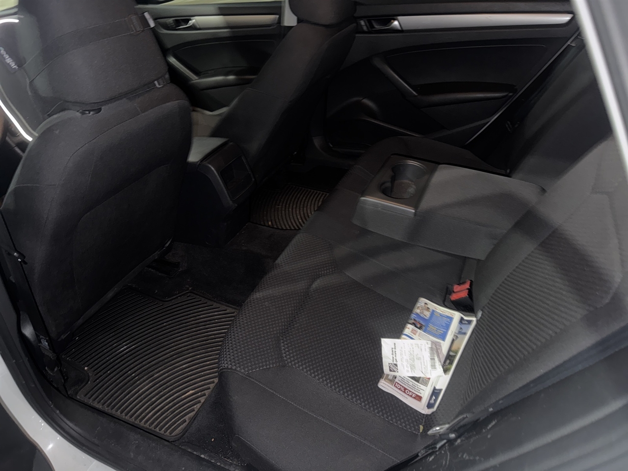 Volkswagen Passat 1.8T S AT 2014