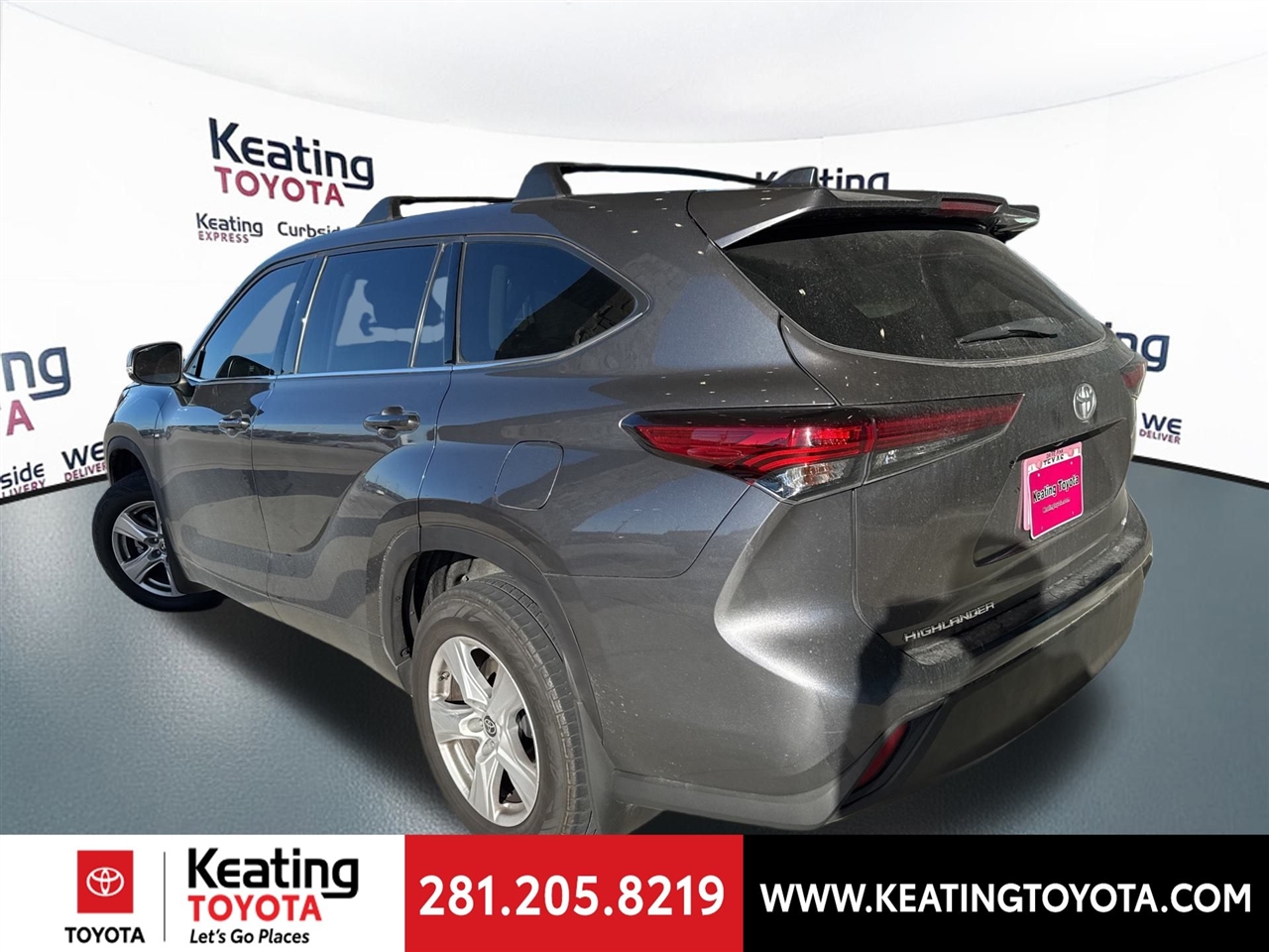 Toyota Highlander LE FWD V6 2021