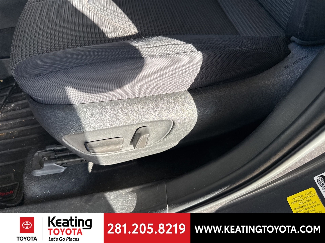 Toyota Highlander LE FWD V6 2021