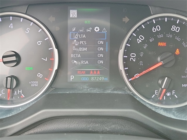 Toyota RAV4 XLE Premium AWD 2021