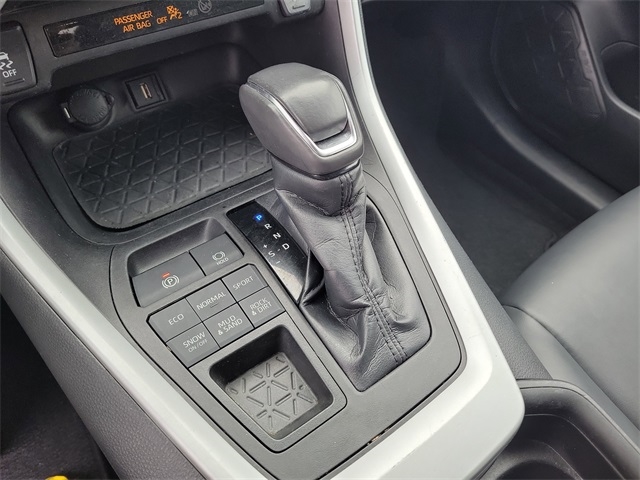 Toyota RAV4 XLE Premium AWD 2021