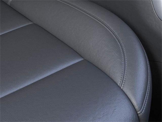 Chevrolet Silverado 1500 RST Crew Cab 4WD 2026