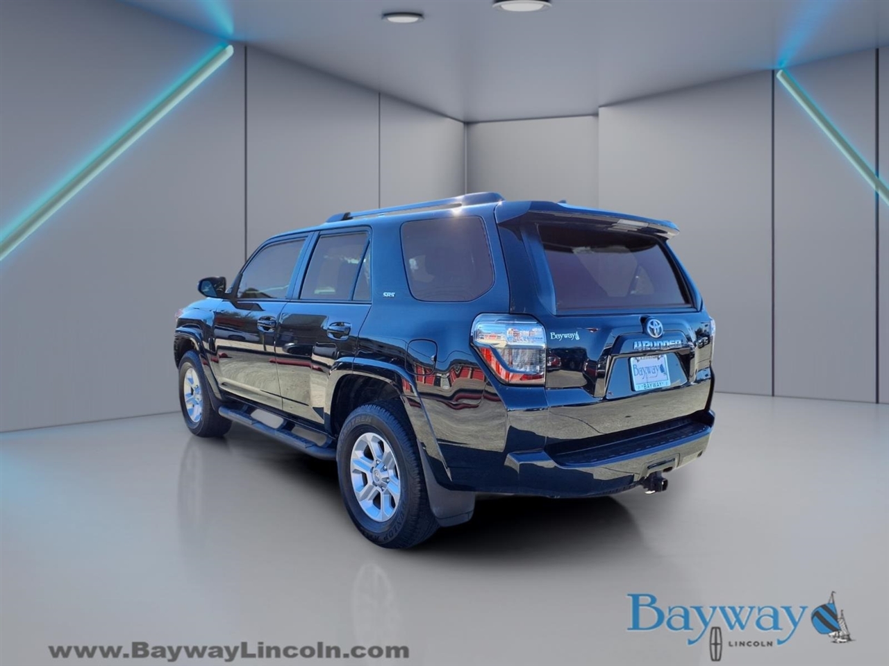 Toyota 4Runner SR5 4WD 2022