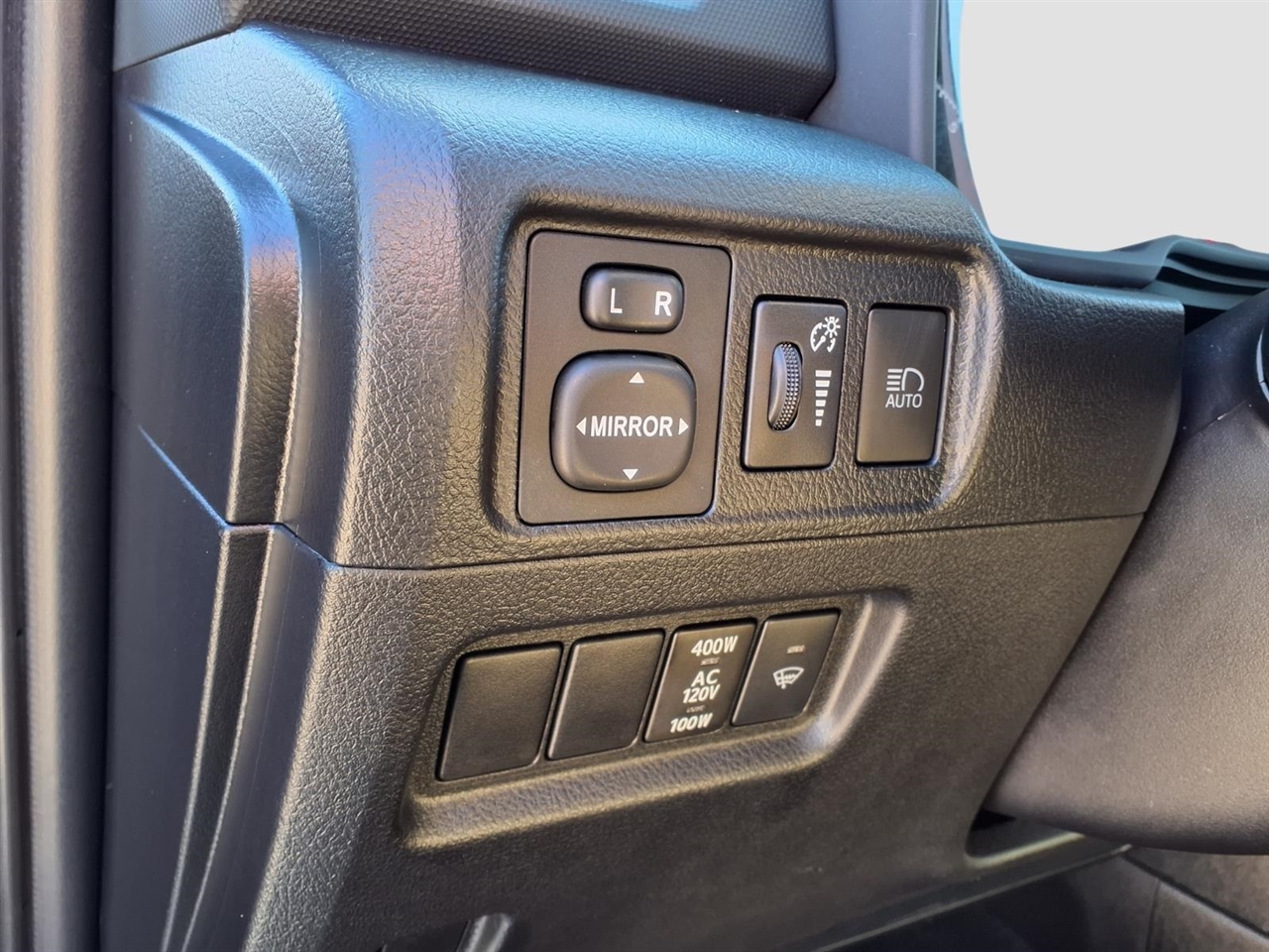 Toyota 4Runner SR5 4WD 2022