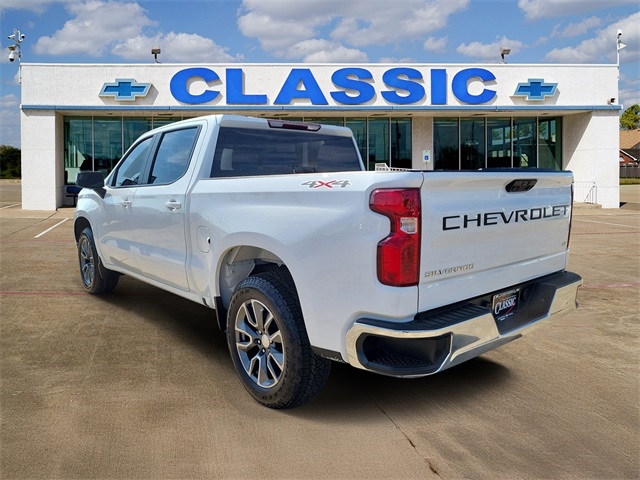 Chevrolet Silverado 1500 LT-L Crew Cab 4WD 2023