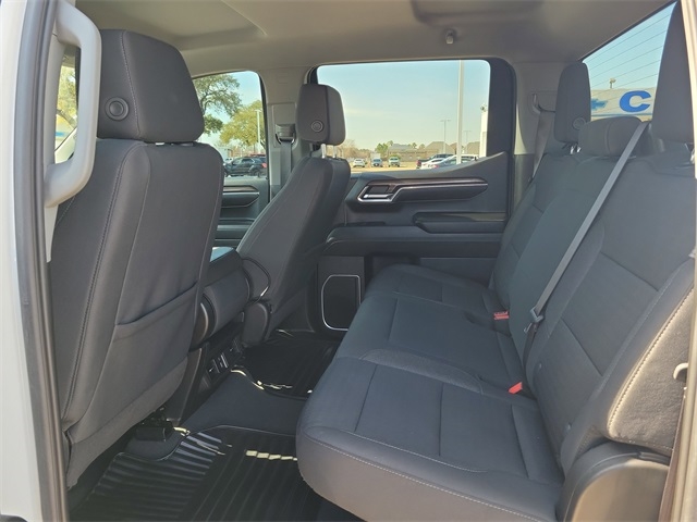 Chevrolet Silverado 1500 LT-L Crew Cab 4WD 2023