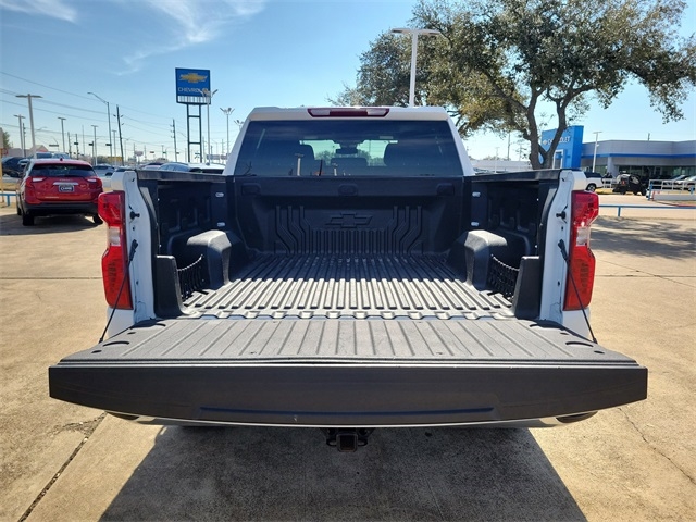 Chevrolet Silverado 1500 LT-L Crew Cab 4WD 2023