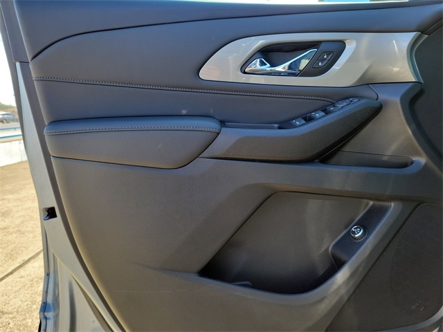 Chevrolet Traverse LT Cloth FWD 2023