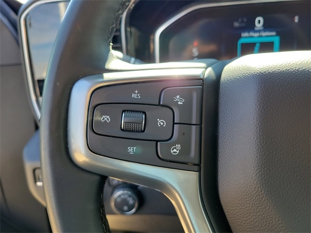 Chevrolet Silverado 1500 LT-L Crew Cab 4WD 2023