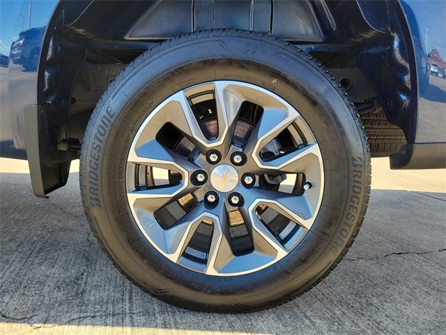 Chevrolet Silverado 1500 LT-L Crew Cab 4WD 2023