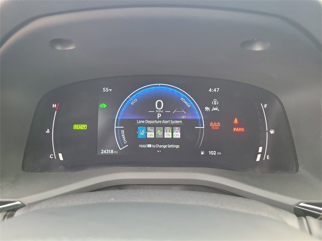 Toyota Camry Hybrid XLE 2025