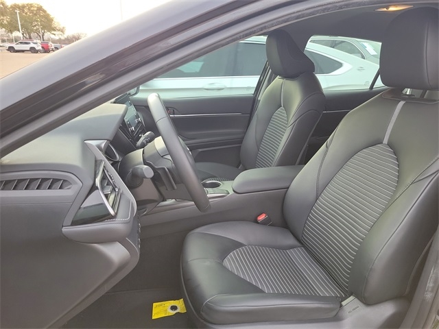 Toyota Camry SE Nightshade Edition 2024