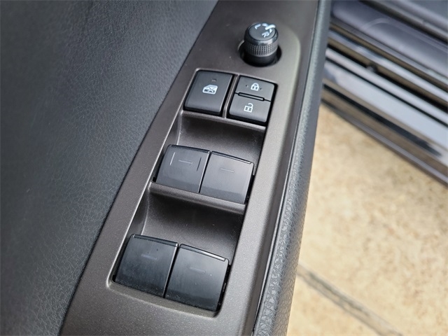 Toyota Camry SE Nightshade Edition 2024