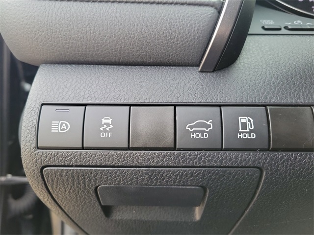 Toyota Camry SE Nightshade Edition 2024