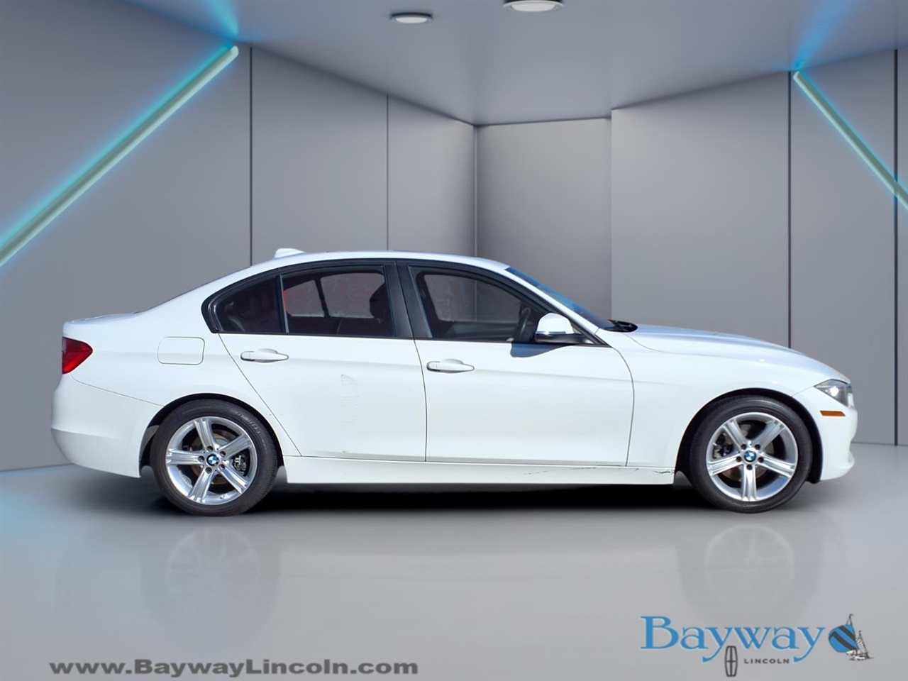 BMW 3-Series 328i Sedan 2014