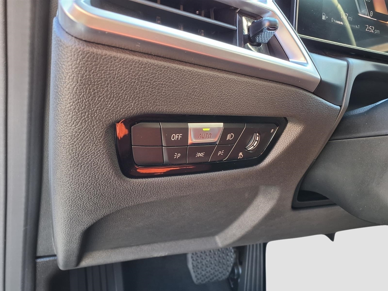 BMW 2-Series 230i Coupe 2025