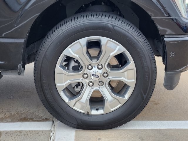 Ford F-150 Platinum SuperCrew 5.5-ft. Bed 4WD 2023