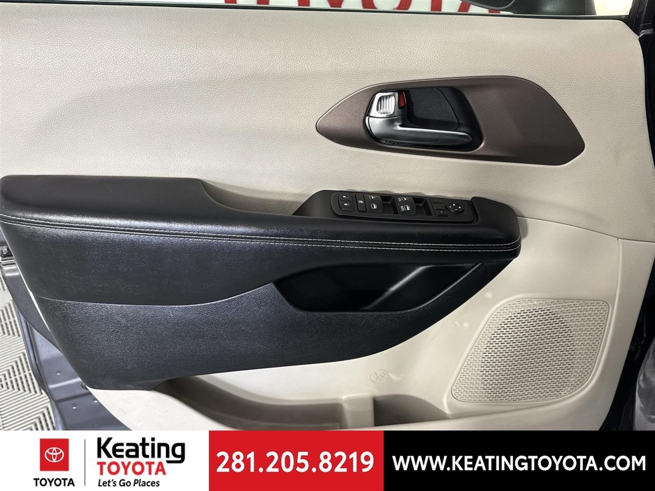 Chrysler Voyager LX 2022