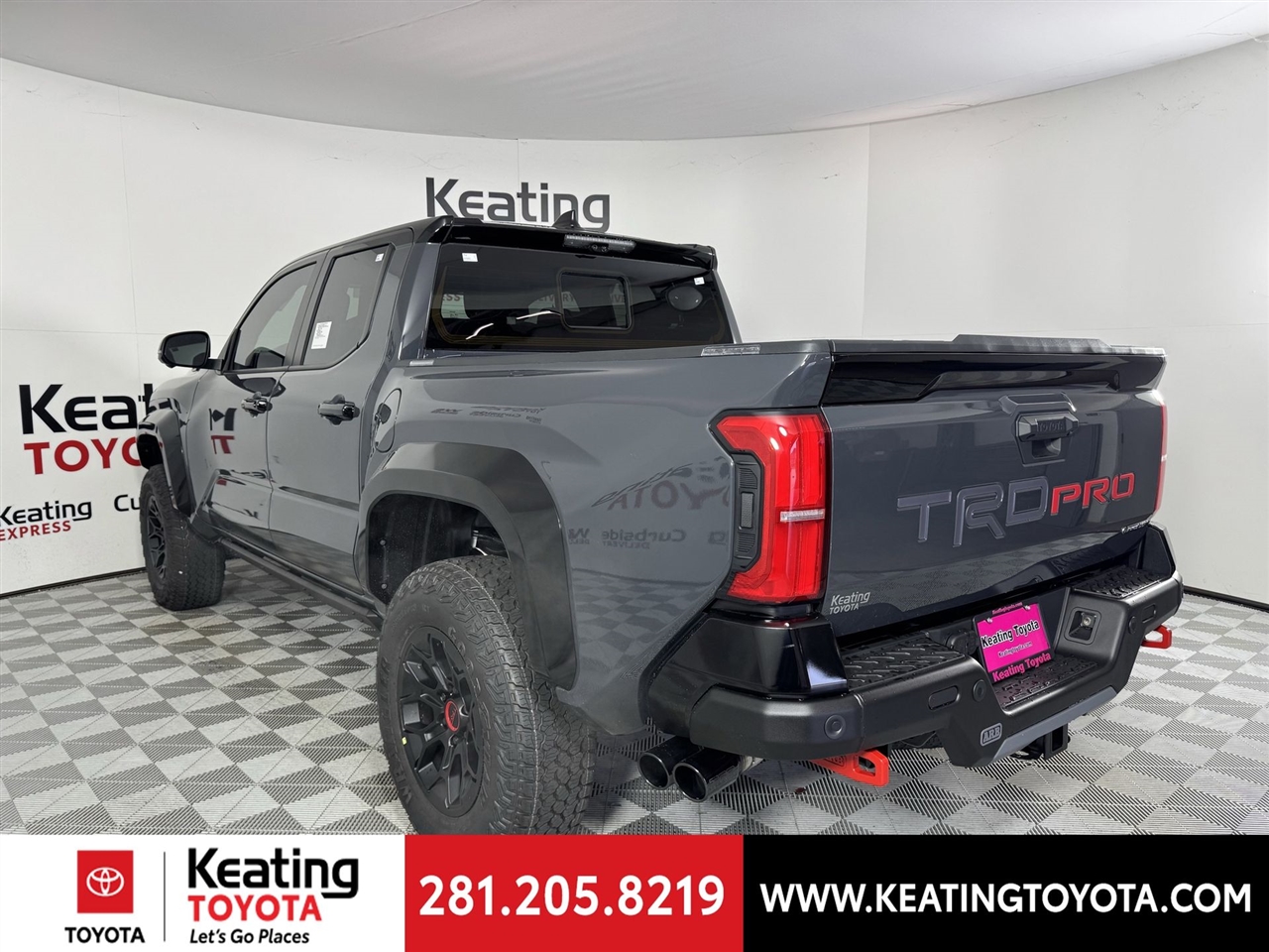 Toyota Tacoma Double Cab 4WD 2026