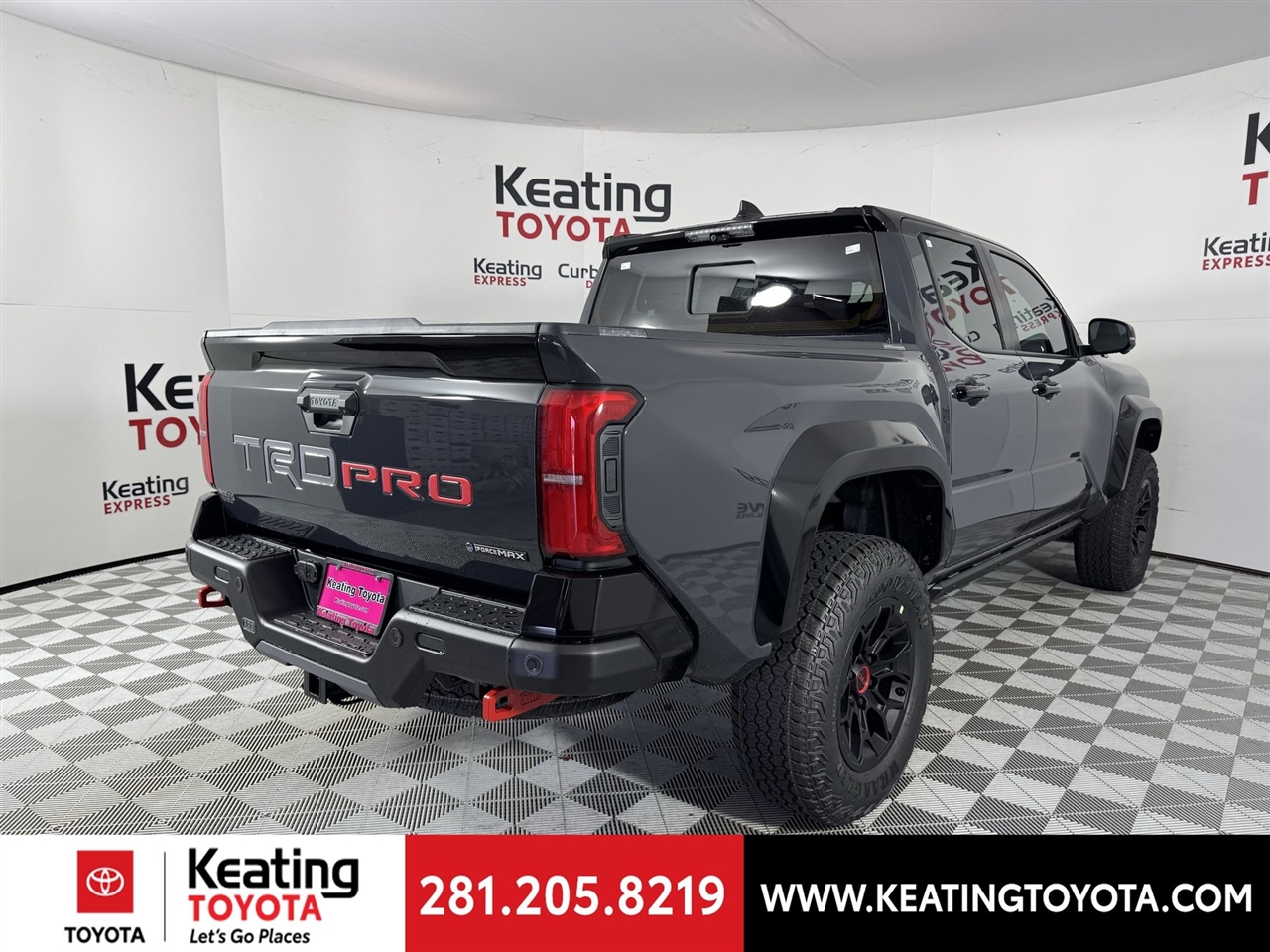 Toyota Tacoma Double Cab 4WD 2026