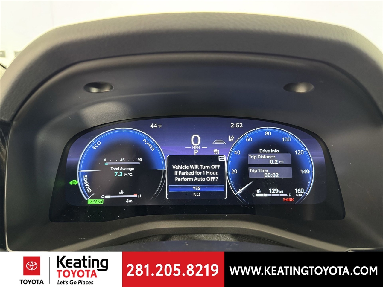 Toyota Camry Hybrid XLE 2026