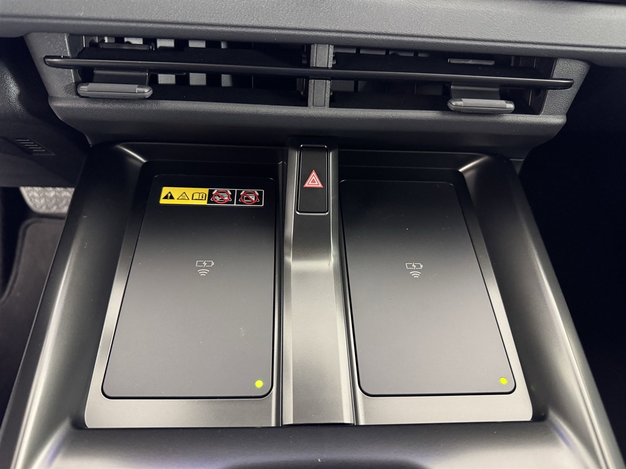 Toyota bZ XLE Plus 2026