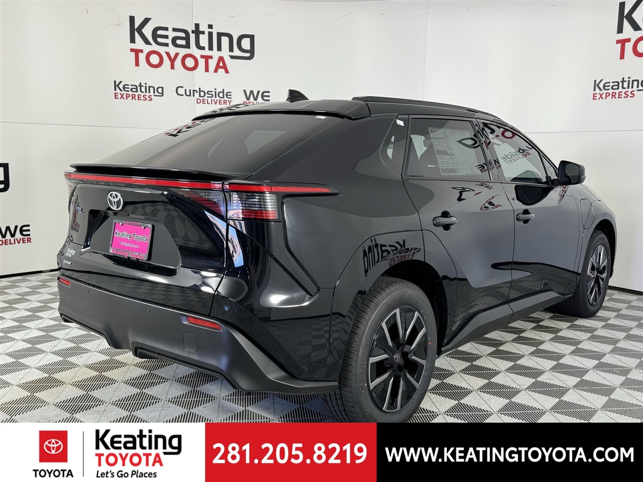 Toyota bZ XLE Plus 2026