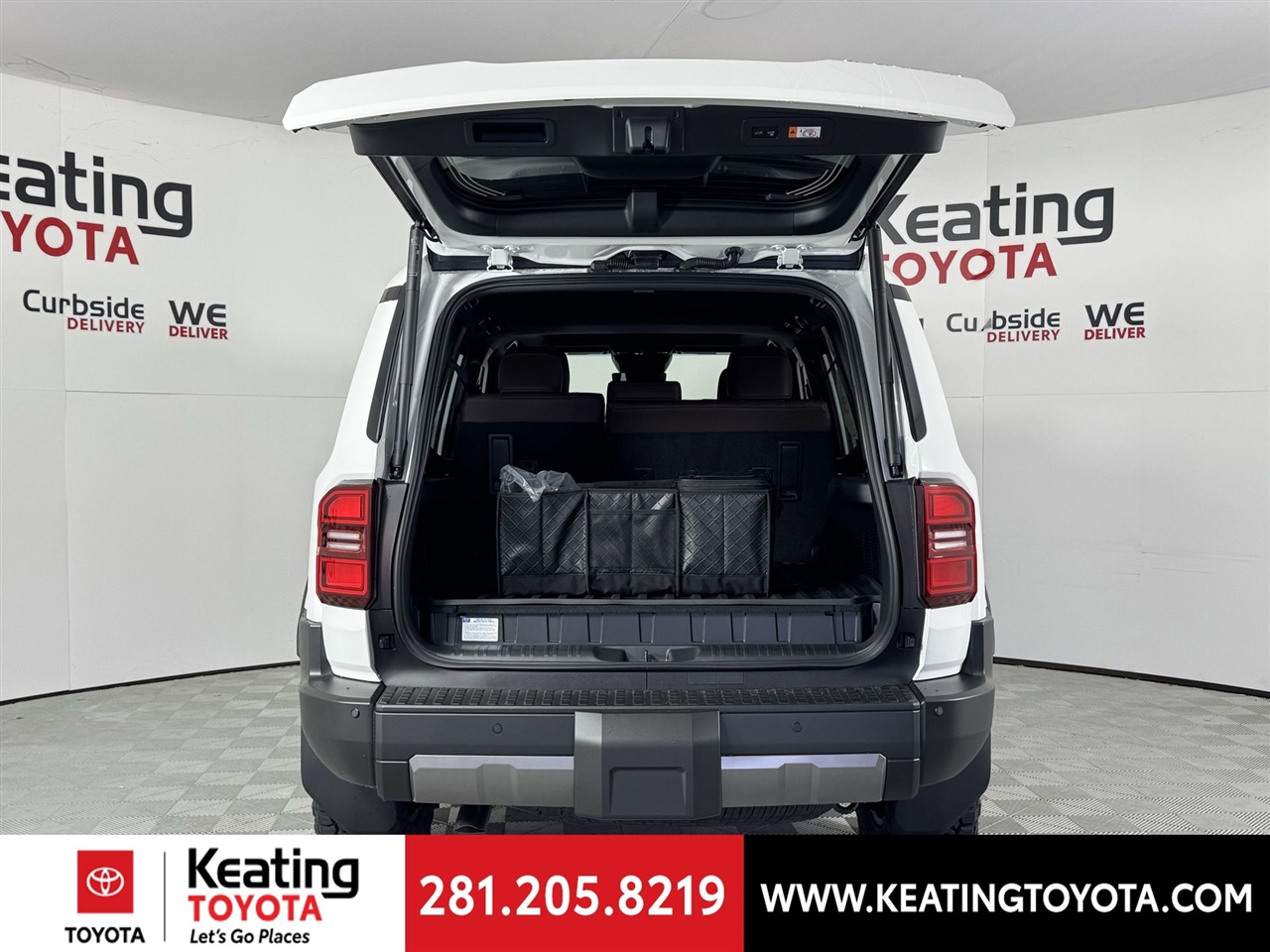 Toyota Land Cruiser Base 2026