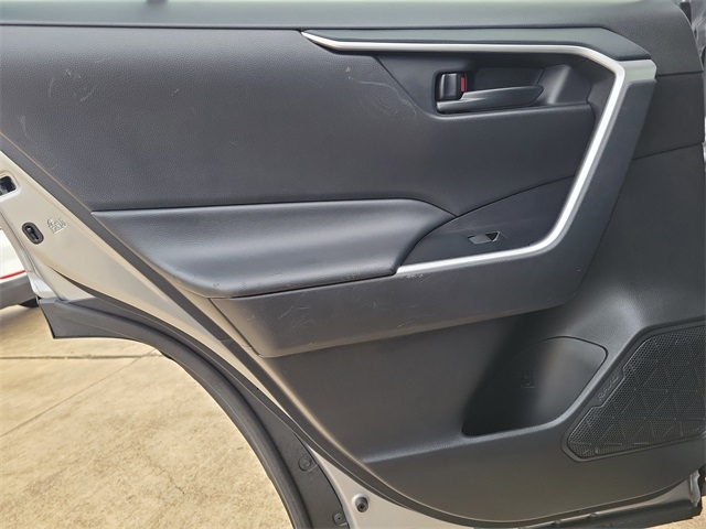 Toyota RAV4 LE AWD 2024