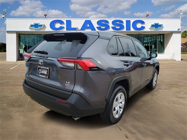 Toyota RAV4 LE AWD 2024