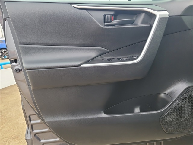 Toyota RAV4 LE AWD 2024