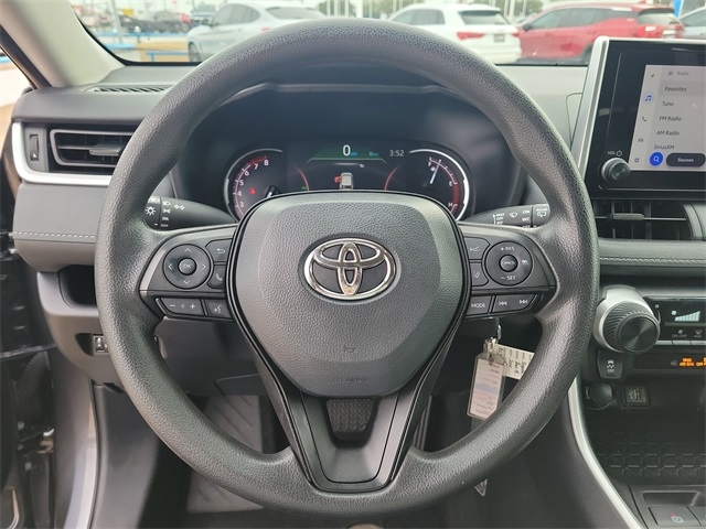 Toyota RAV4 LE AWD 2024