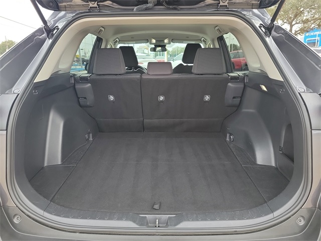 Toyota RAV4 LE AWD 2024