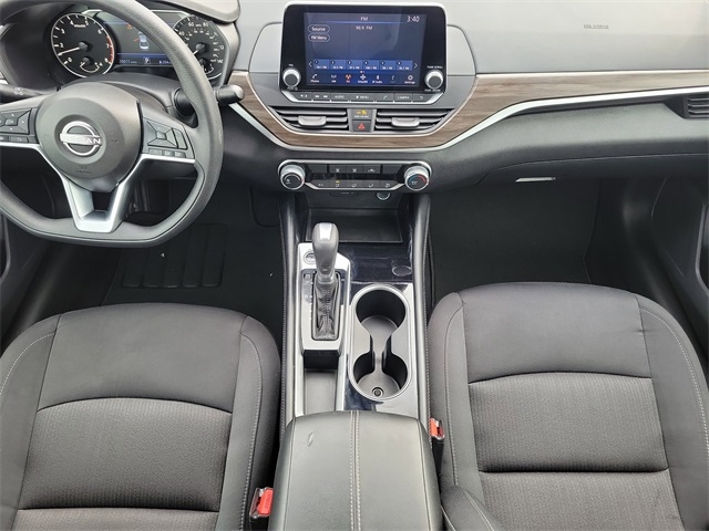 Nissan Altima 2.5 SV 2023