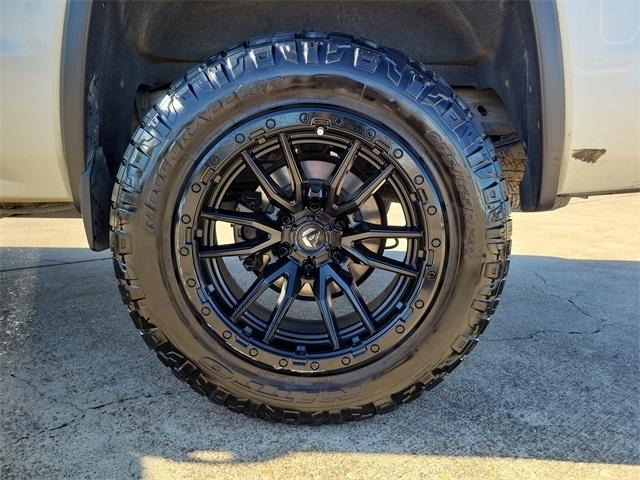 GMC Sierra 1500 SLT Crew Cab Long Box 2WD 2015