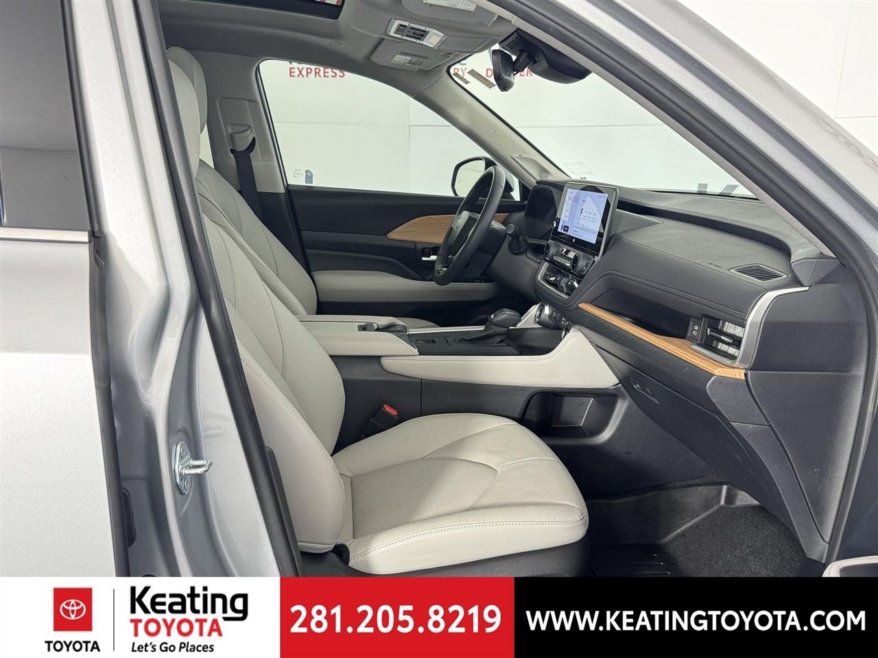 Toyota Grand Highlander Limited AWD 2024