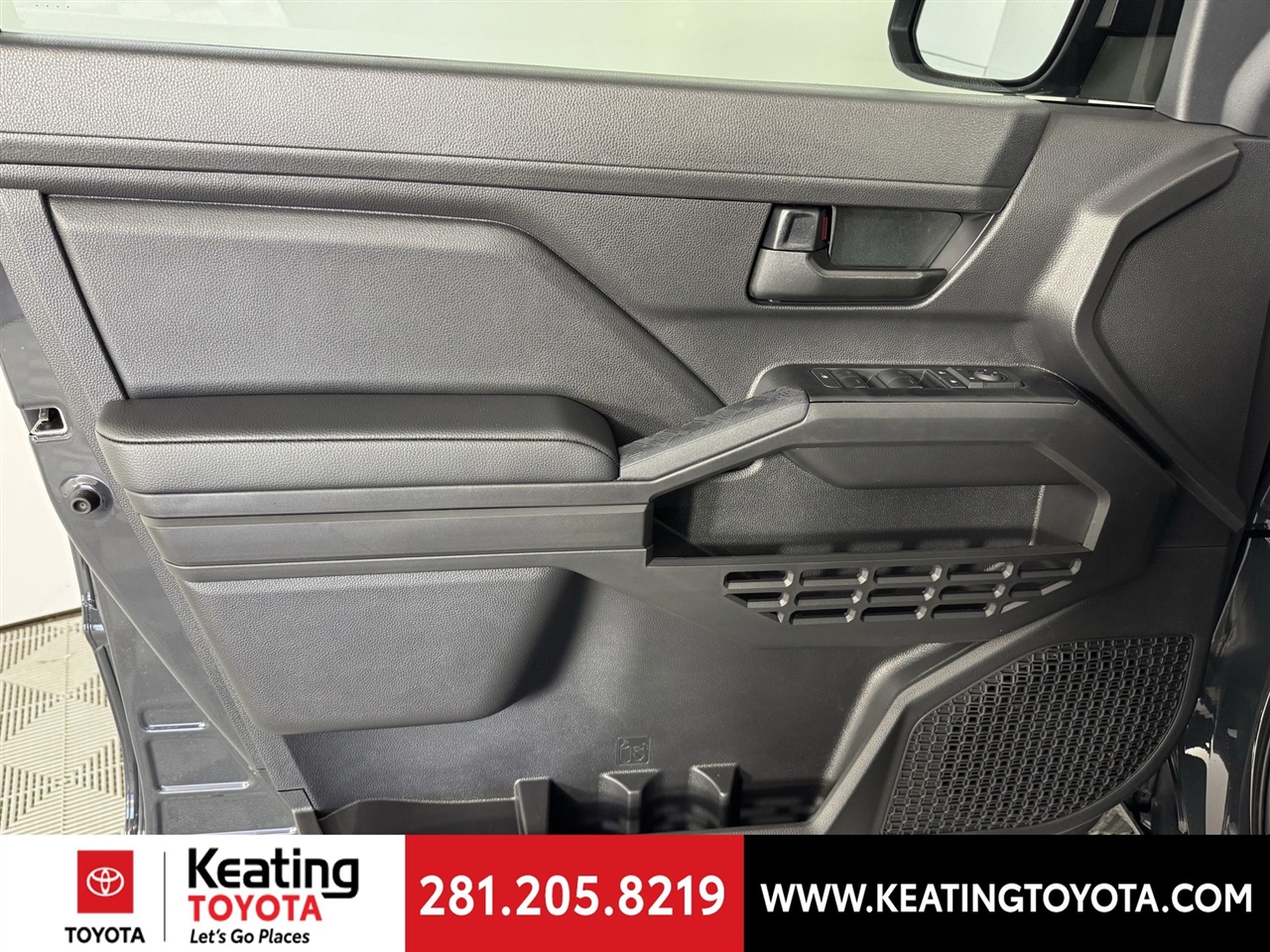 Toyota Tacoma SR Double Cab 2WD 2026