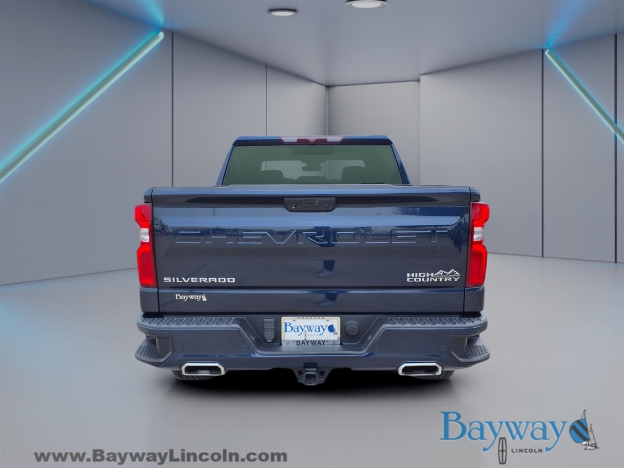 Chevrolet Silverado 1500 High Country Crew Cab 2WD 2022