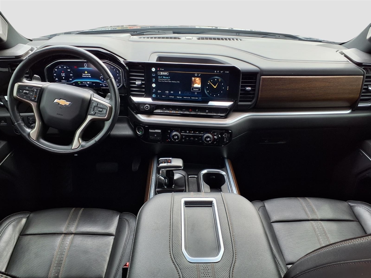 Chevrolet Silverado 1500 High Country Crew Cab 2WD 2022